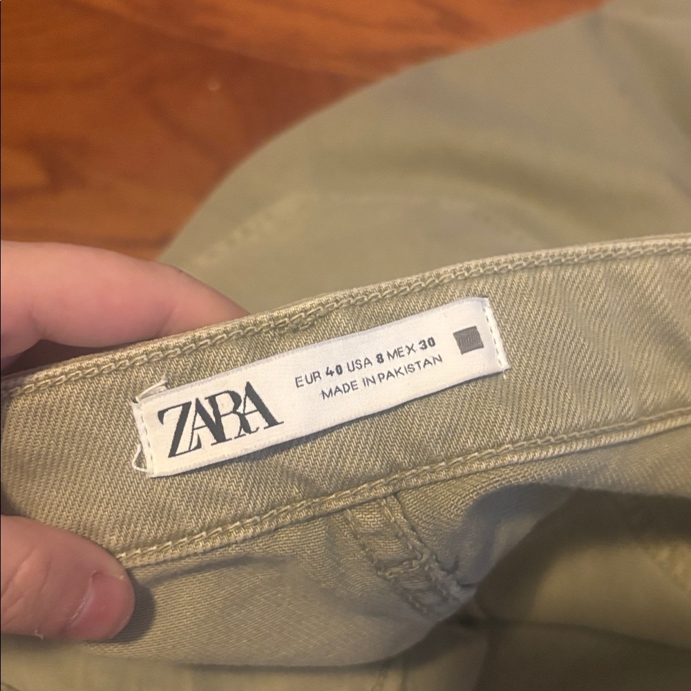 Zara size 8 jeans - Picture 5 of 7